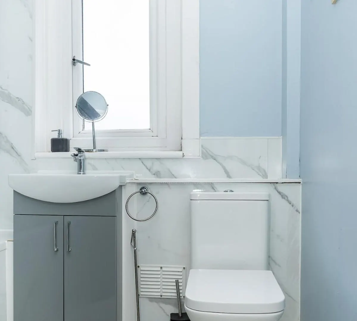 Luxury 2-Bed Townhouse With Free Parking, Near City Εδιμβούργο
